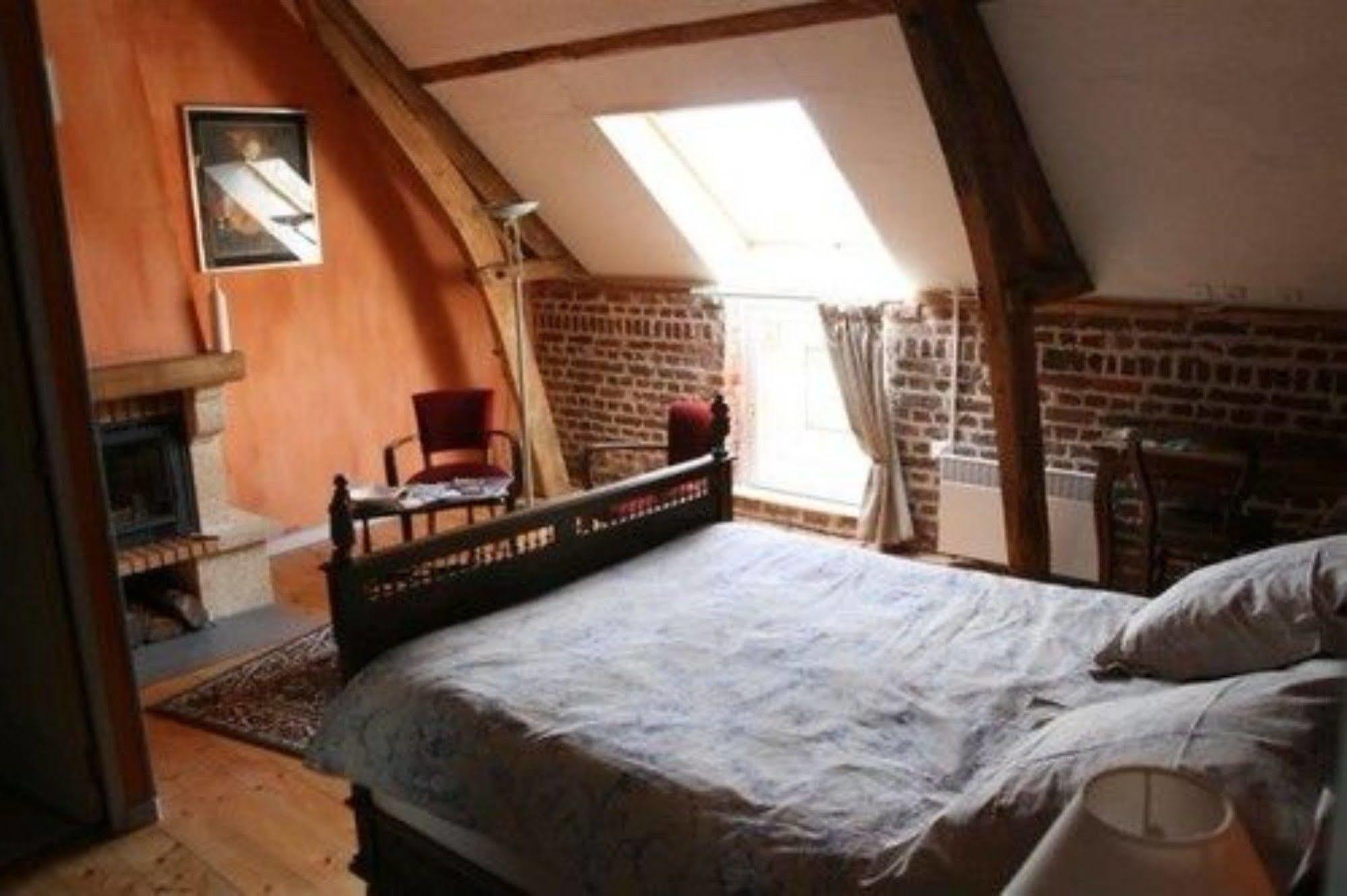 Bed and Breakfast Au Mesnil Le Bas Bray Bures-en-Bray Экстерьер фото
